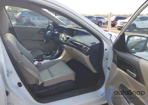 2016 Honda Accord Lx z USA, uszkodzony, nr VIN 1HGCR2F33GA018546